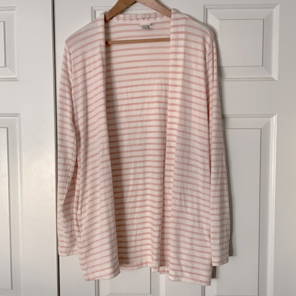 Open front cardigan with pockets!